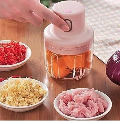 Food Chopper-250 ml Portable Food Chopper Processor, Garlic Masher with Sharp Blades Blender for Fruits